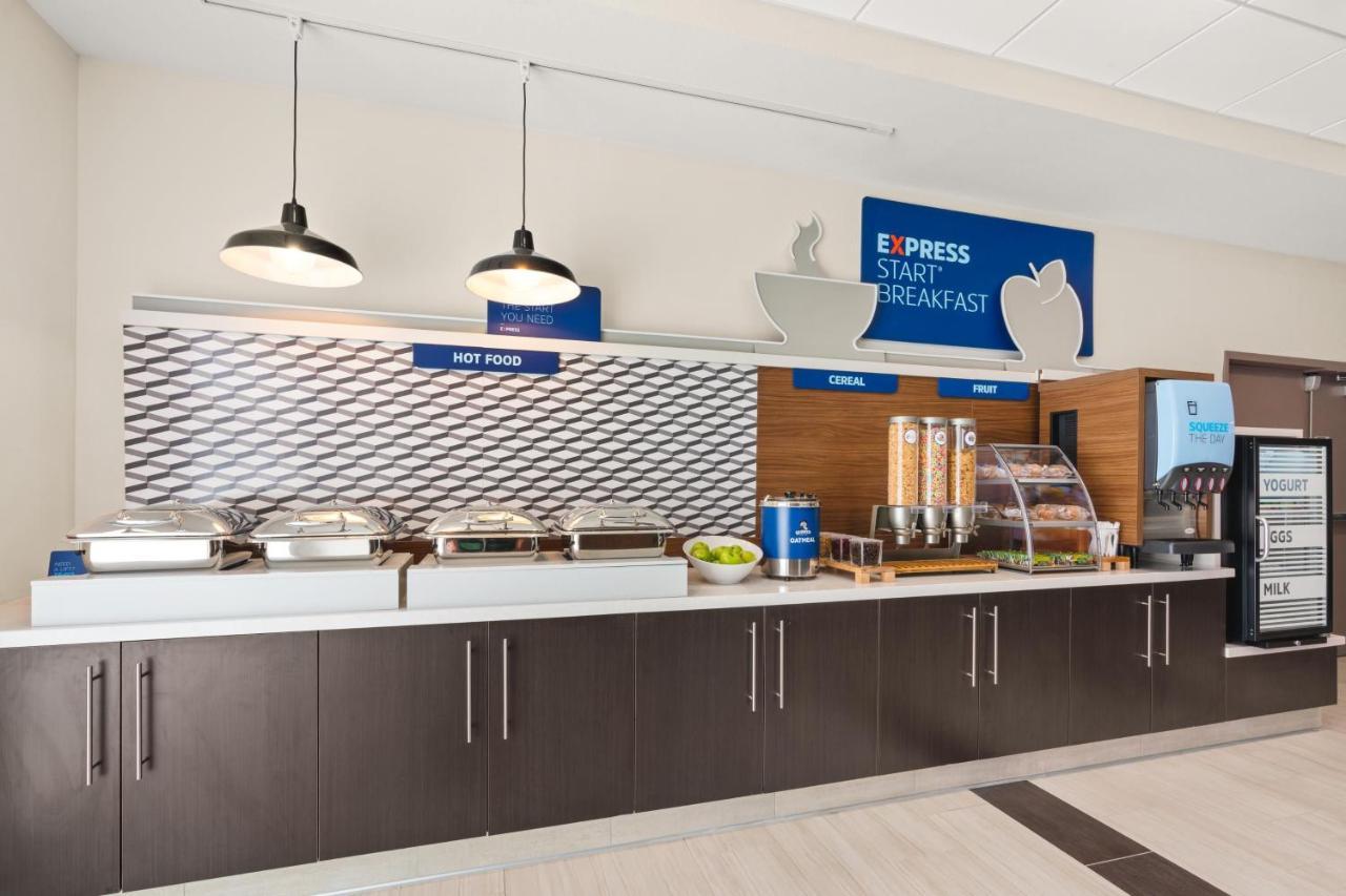 Holiday Inn Express Hotel & Suites Willows By Ihg מראה חיצוני תמונה